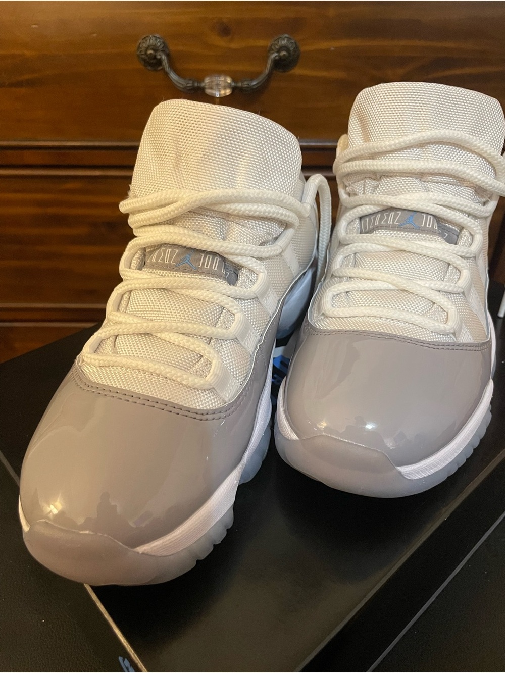 Nike Men Sneakers in White and Light Gray